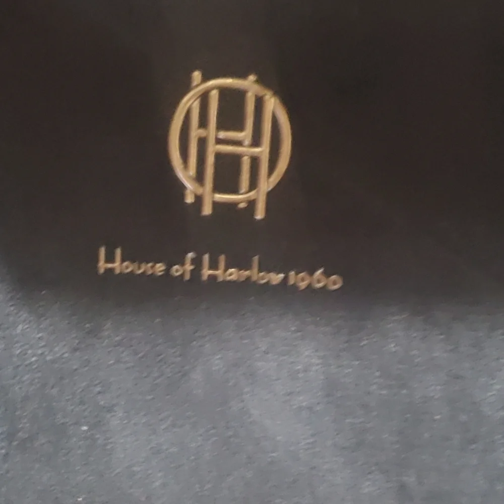 HOUSE OF HARLOW 1960. NWT NAVY BLUE. LUXE SATCHEL. faux suede